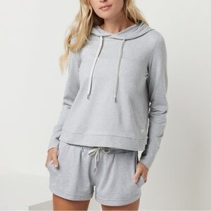 Vuori Halo Essential Hoodie Gray